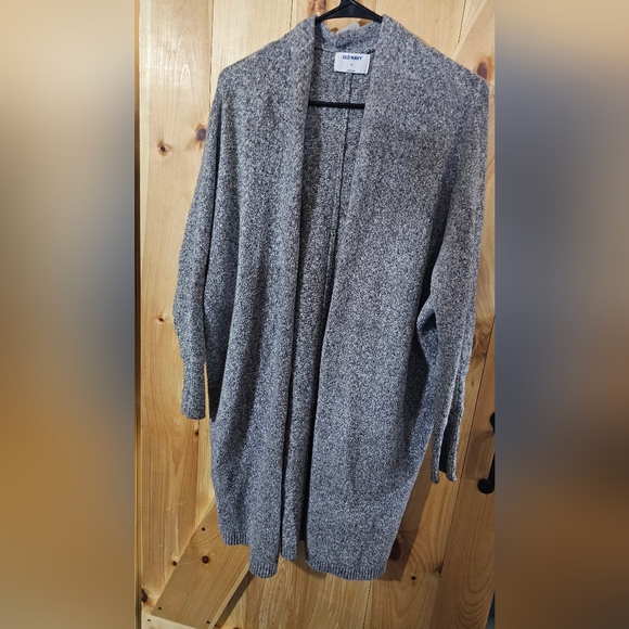 Old Navy Cardigan - Picture 2 of 3